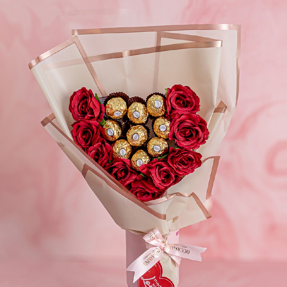 Ferrero Rose Fantasy Bouquet