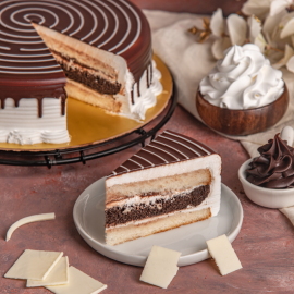 Choco Vanilla Cake (Eggless)